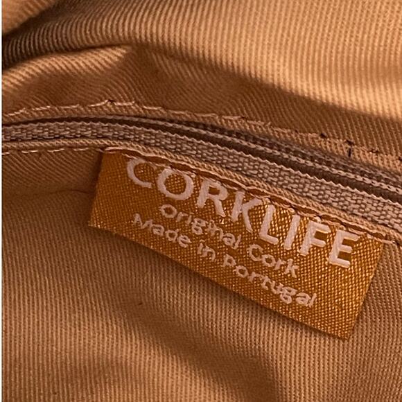 Corklife Artcork Cork Cinch Shoulder Bag - Picture 7 of 12
